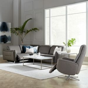 Bachman Furniture Sectional 10453